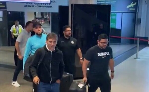 Versus / El nuevo Director Técnico de Olimpia arribó al país