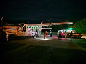 Mujer de 85 años fue evacuada por aire desde Fuerte Olimpo tras sufrir ACV