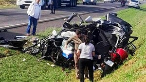 Brutal choque frontal deja 3 muertos y 2 heridos en Misiones