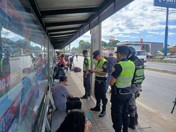 Operativos policiales en Asunción dejan múltiples detenciones - Policiales - ABC Color
