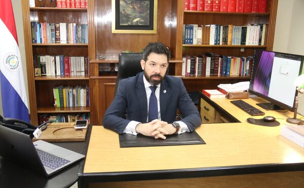 Mafia de los pagarés: otorgan libertad ambulatoria a oficial de justicia de La Catedral - PDS RADIO Y TV