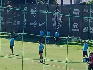 Comienza la era Fabián Bustos en Olimpia: práctica y... - Olimpia - ABC Color