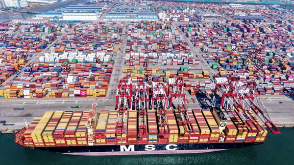 EEUU anuncia nuevas tarifas portuarias a barcos vinculados a China