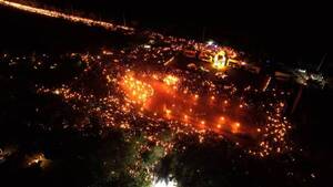 Una belleza que combina arte con fe: Tañarandy brilló con luces propias y una estrella en el cielo