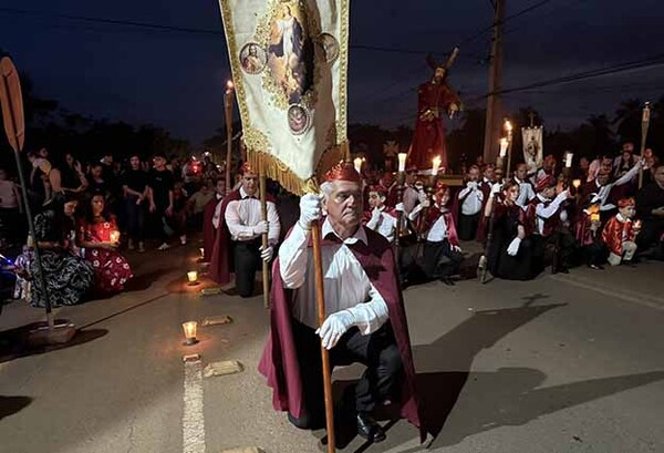 Vía Crucis Mayor de Hernandarias reunió a más de 10.000 personas | DIARIO PRIMERA PLANA