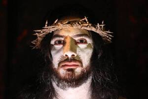 Emotivo homenaje al artista Koki Ruiz en la tradicional procesión de Tañarandy - Unicanal