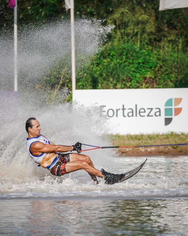 Fortaleza es sponsor oficial del XLI Campeonato Latinoamericano de Esquí Náutico - Empresariales - ABC Color