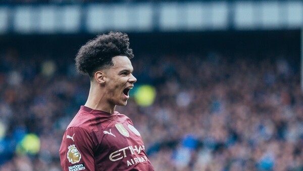 El City encuentra la calma ante el Everton