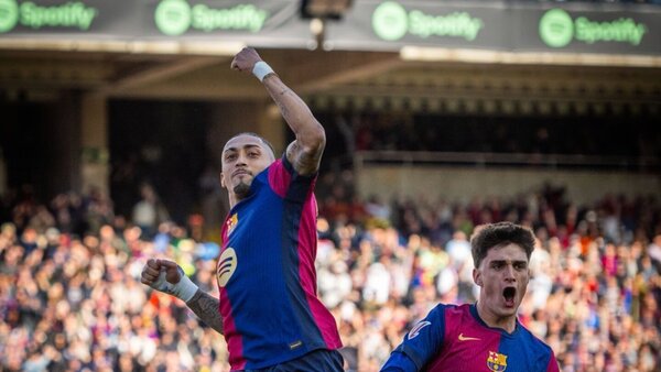 Raphinha culmina una remontada de campeonato ante un gran Celta