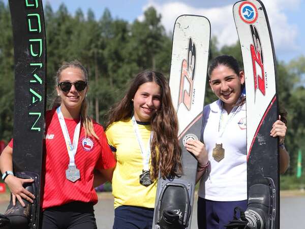 Esquí náutico: Cosecha en el Latinoamericano - Polideportivo - ABC Color