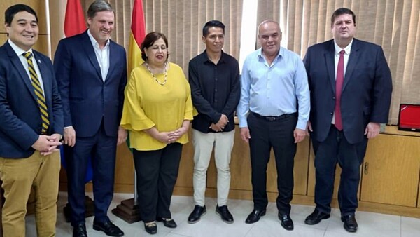 Tras sorpresiva visita de legislador boliviano, hablan de plan de inversión