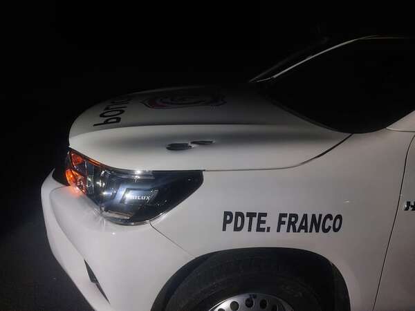 Asalto domiciliario a paseras en Presidente Franco termina en enfrentamiento con la Policía - ABC en el Este - ABC Color