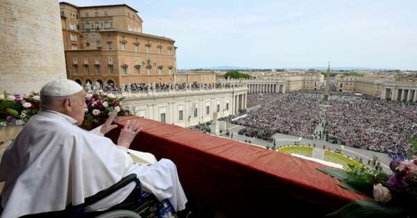 La Nación / El papa deseó feliz Pascua