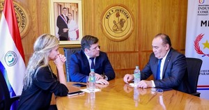 Paraguay busca conectividad y logística panameña para abrir más mercados