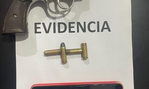Detienen a hombre que efectuó disparos al aire