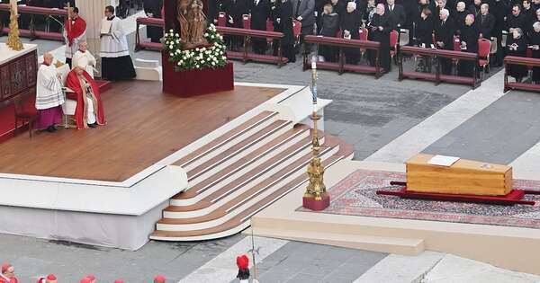 La Nación / Los diez momentos destacados del papado de Francisco