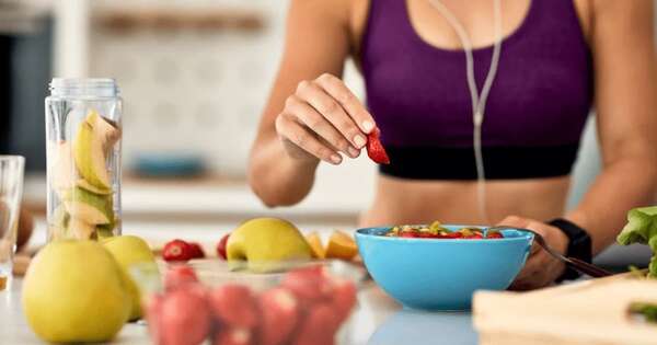 La Nación / Tras atracón de Semana Santa, recomiendan dieta depurativa, beber agua y hacer ejercicios