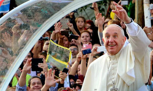 El día que el Papa Francisco le habló a una periodista paraguaya