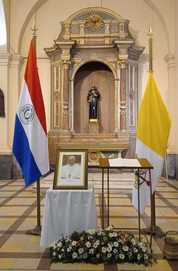 Invitan a despedir al Papa Francisco en la Catedral Metropolitana de Asunción - Nacionales - ABC Color