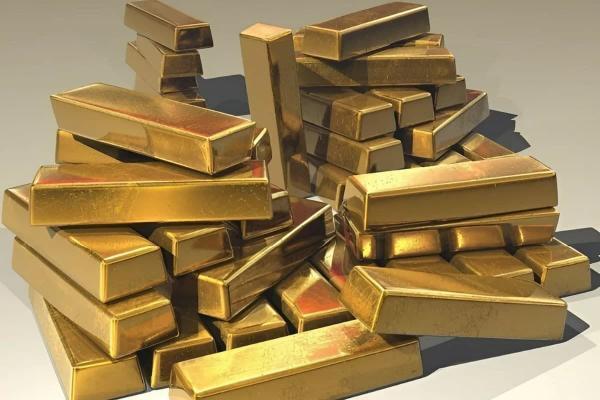 El precio del oro supera los 3.400 d贸lares y marca un nuevo r茅cord