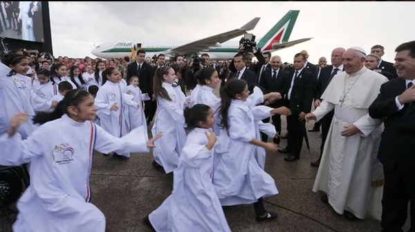 Vaticano prevé trasladar cuerpo del papa el 23 de abril