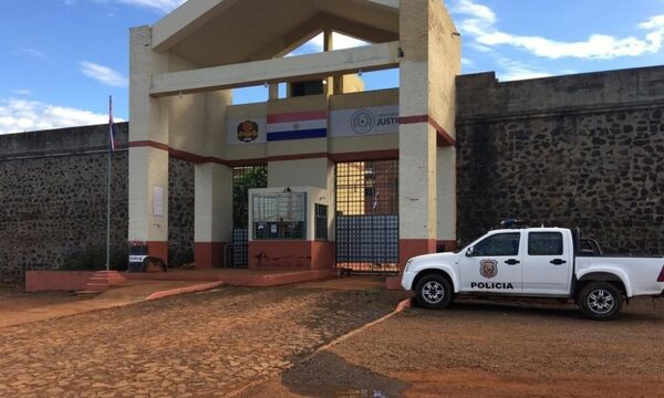 Intentan rescatar a reo del PCC durante su traslado de Itapúa a Asunción