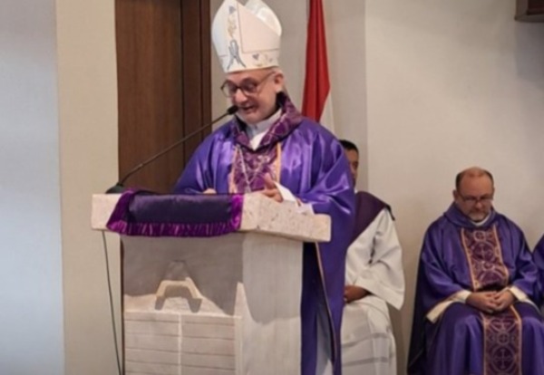 Invitan a rezar por el eterno descanso del papa - ADN Digital
