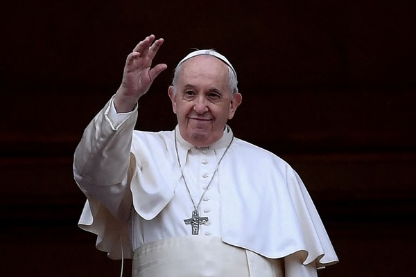 El Vaticano oficializó la causa de muerte del papa Francisco - Unicanal