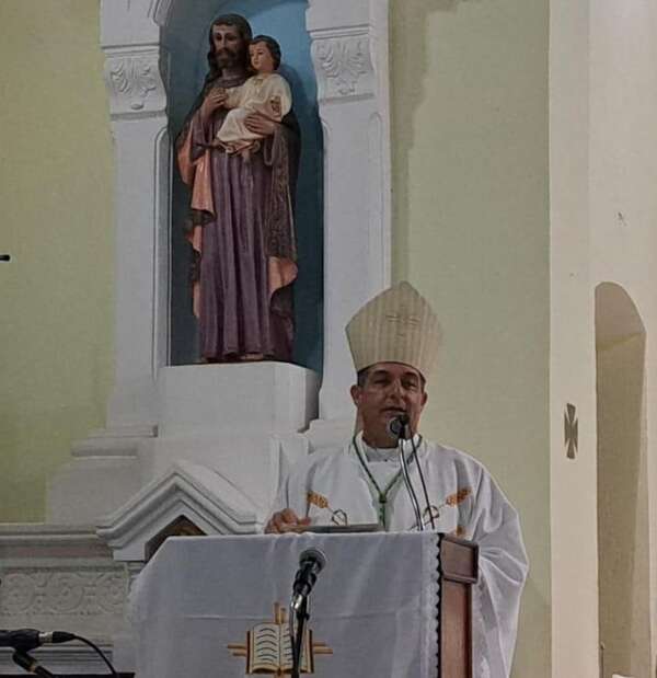 El Papa Francisco nos deja un enorme legado de amor a la humanidad, sostiene el obispo del Chaco - Noticias del Chaco - ABC Color