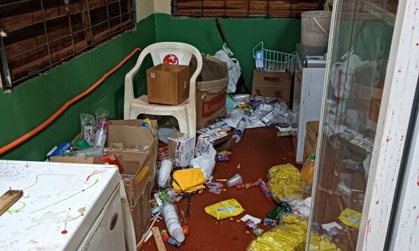Delincuentes desvalijaron la cantina del Colegio Nacional San Alberto Magno – Diario TNPRESS