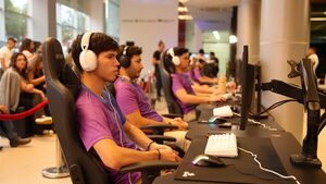Gamers en Paraguay se preparan para competir en el torneo regional de Nissan