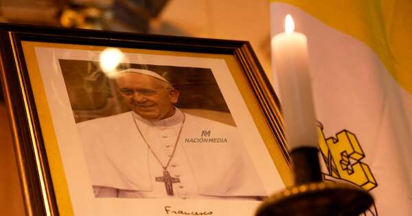La Nación / Definirán quién representará al Gobierno paraguayo en el funeral del papa Francisco