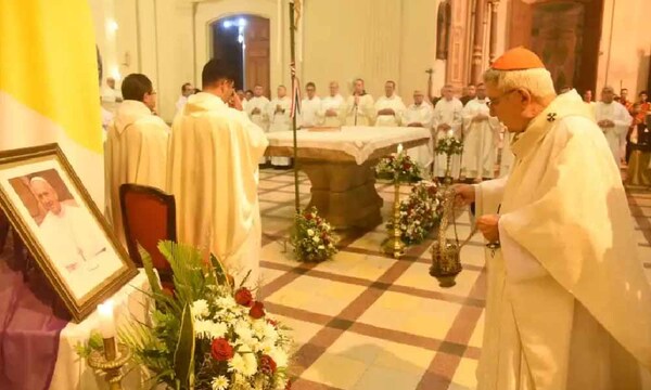 Cardenal Martinez viaja hoy a Roma para entierro del papa y participar del cónclave – Prensa 5