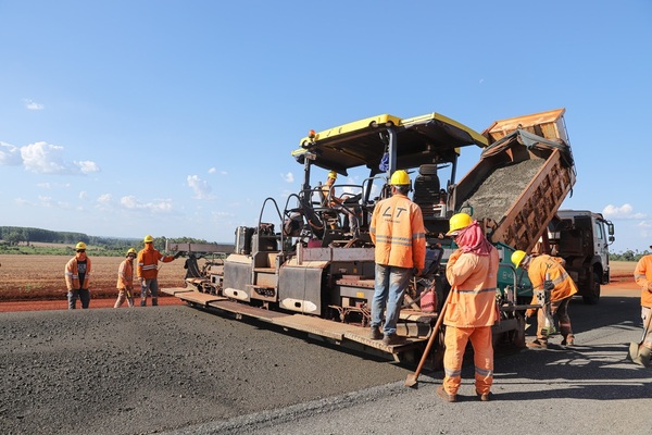 Sector de la construcción ocupó a más de 221.000 personas en 2024 | Economía y Finanzas | 5Días