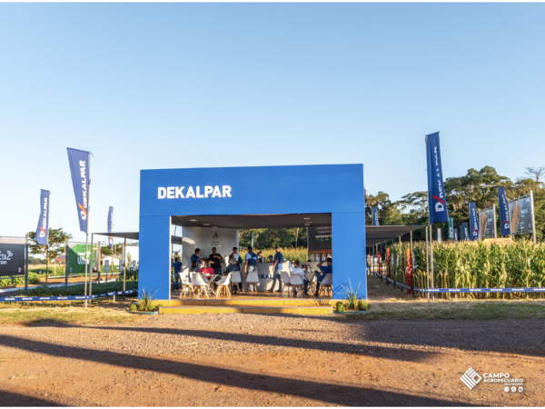 Dekalpar ofreció híbridos de maíz, genética de soja y presentó nuevos híbridos de sorgo en la Expo Canindeyú