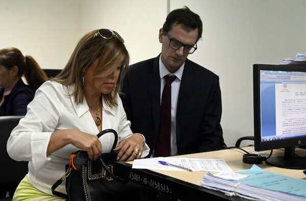 Confirman juicio a abogada de RGD por denuncias falsas contra víctimas de usura - Nacionales - ABC Color