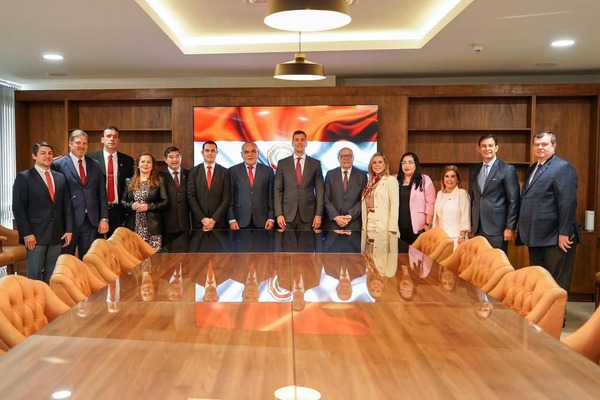 Senador David Rivas reafirma su compromiso con el sector cooperativo de Itapúa en el marco del año internacional de las cooperativas