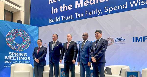 La Nación / Ministro de Economía presenta ante el FMI avances económicos de Paraguay