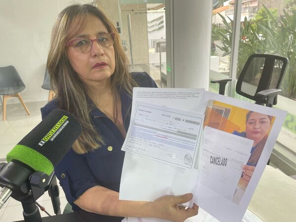 Empresas se aprovechan de carga laboral de docentes para irregularidades con pagarés, según abogada