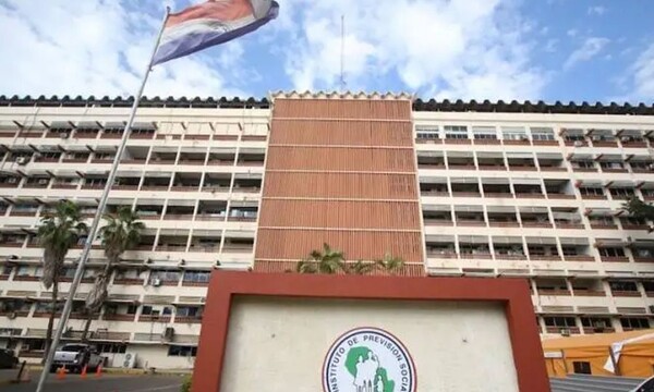 Asegurados del IPS denuncian cirugías suspendidas y faltantes graves de insumos - OviedoPress