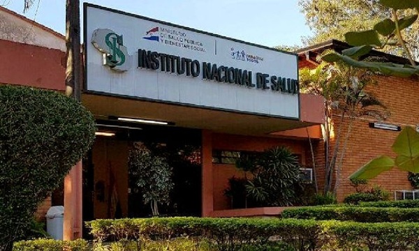 Profesionales de la UNCA destacan en publicación científica sobre uso racional de antibióticos en odontología - OviedoPress