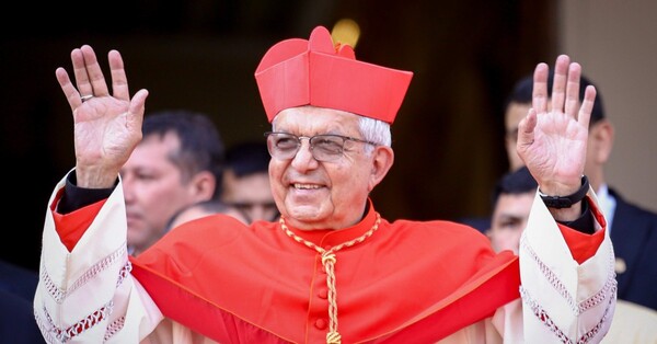 Adalberto Martínez llega a Roma y pide mantener el legado de Francisco