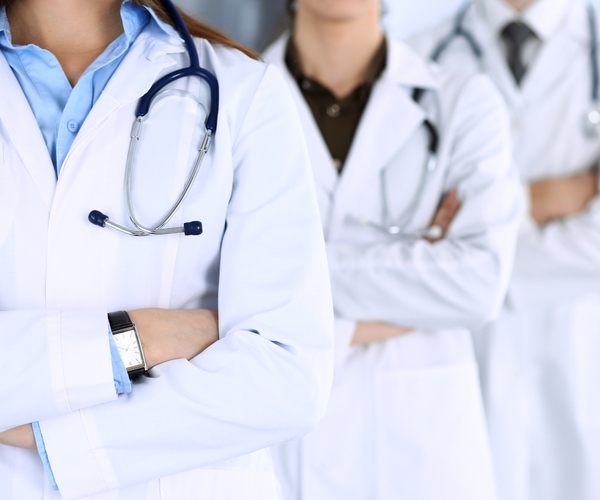 Anuncian la suspensión del registro de diez carreras de medicina - Unicanal