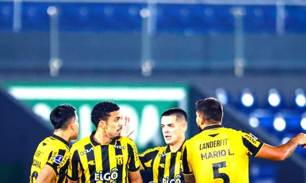 ¡Guaraní tumba a Independiente gracias a un Gustavo Vargas fenomenal!