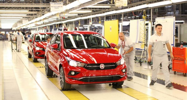 Actividad económica de Argentina subió 5,7%