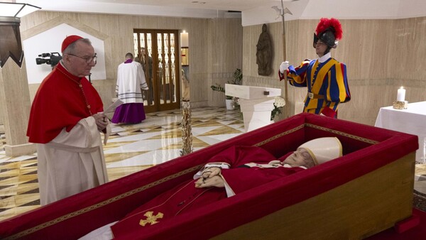 Lo que tenés que saber: Latorre participará del funeral de Francisco en representación de Paraguay