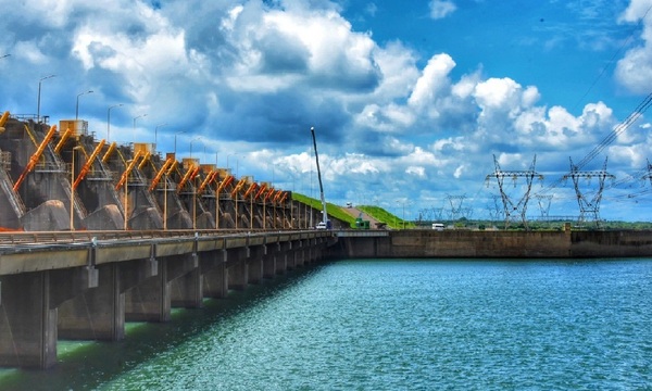 La tasa de aprovechamiento de la energía de Yacyretá cae un 35% en marzo - OviedoPress