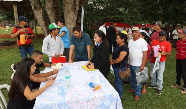 Tras 60 años de espera se formalizarán tierras de Juan Manuel Frutos