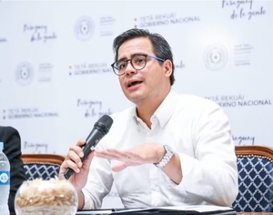 SUSPENDEN EL REGISTRO DE 10 CARRERAS DE MEDICINA