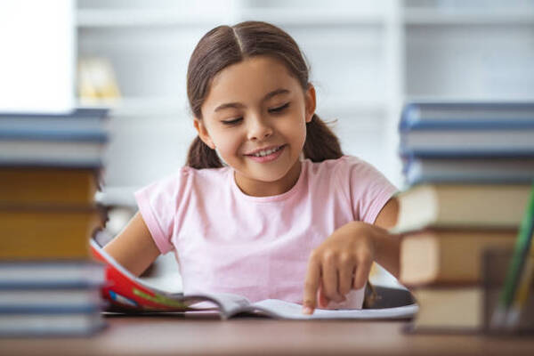 Dirección de Educación de Itapúa reafirma su compromiso con la lectura en el Día Mundial del Libro